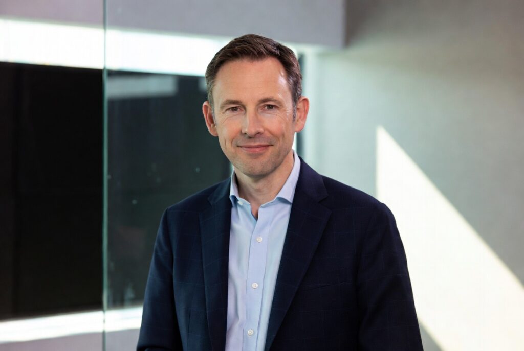 is sarah keith-lucas still married