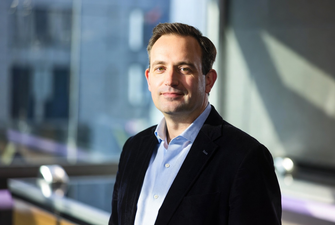 is sarah keith-lucas still married