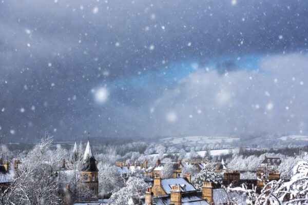 uk braced for significant snowstorm bringing potential white christmas